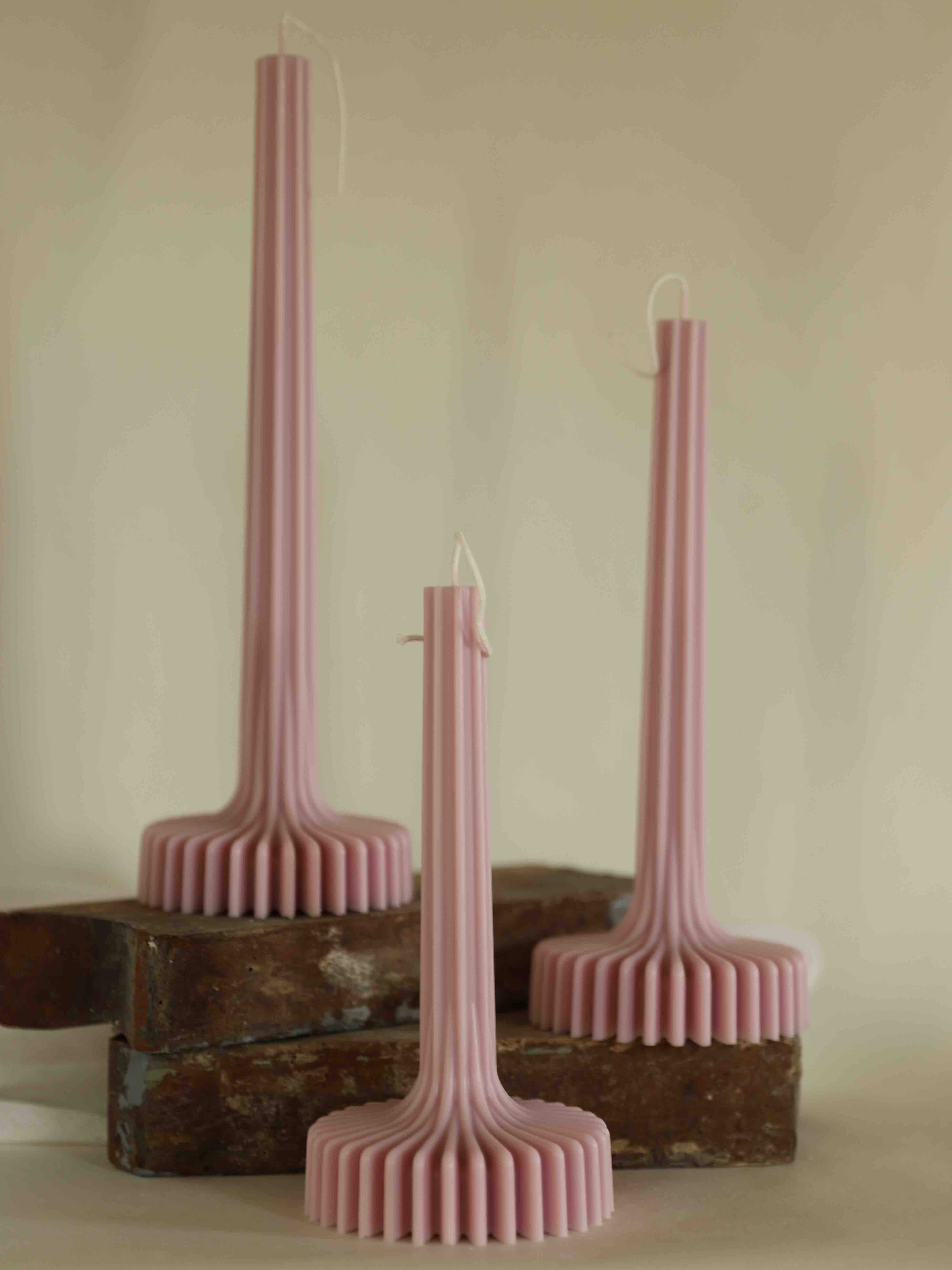 Morta (spalva: sendinta rožė)