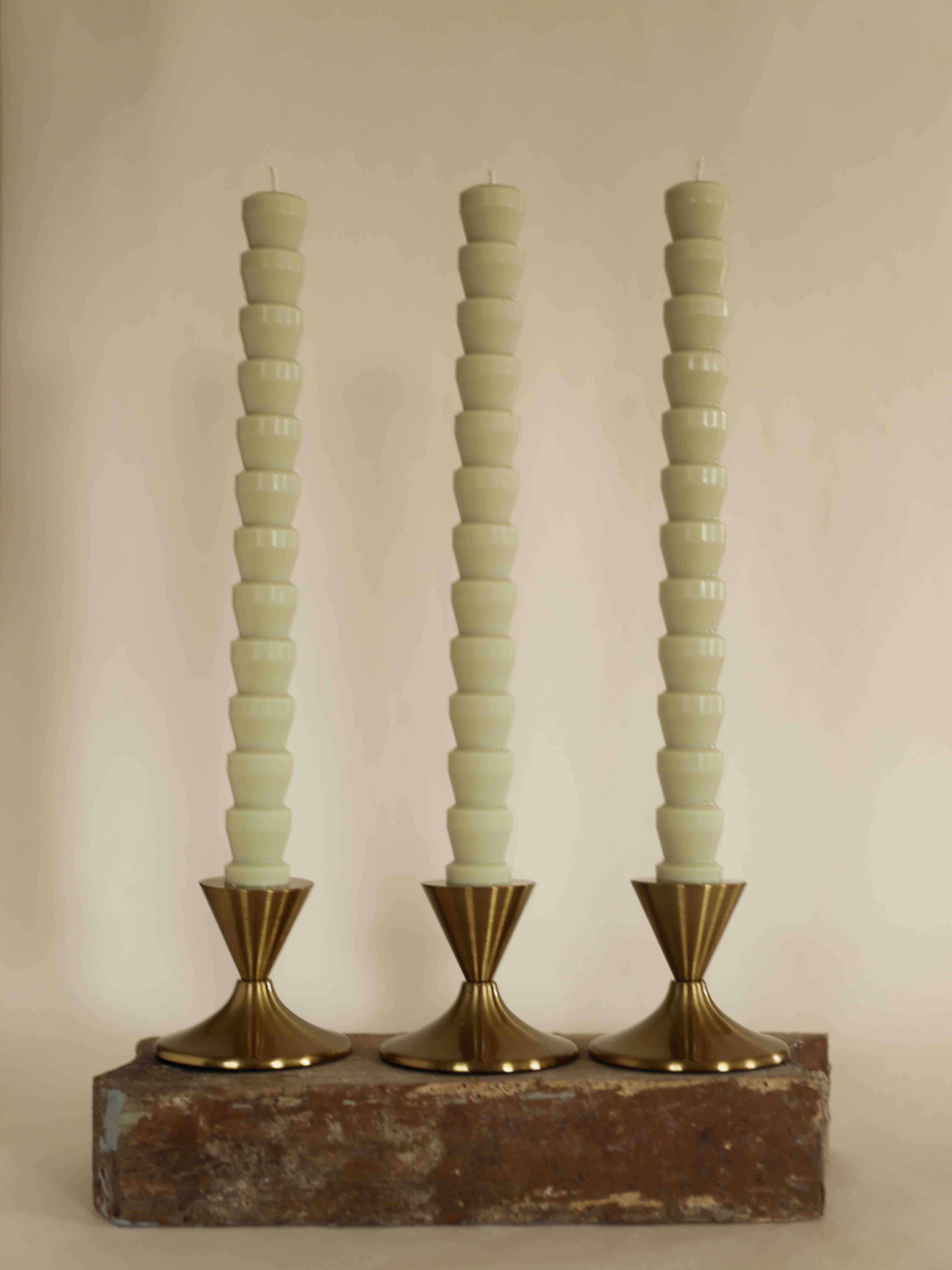 Zara (spalva: pistacijų)