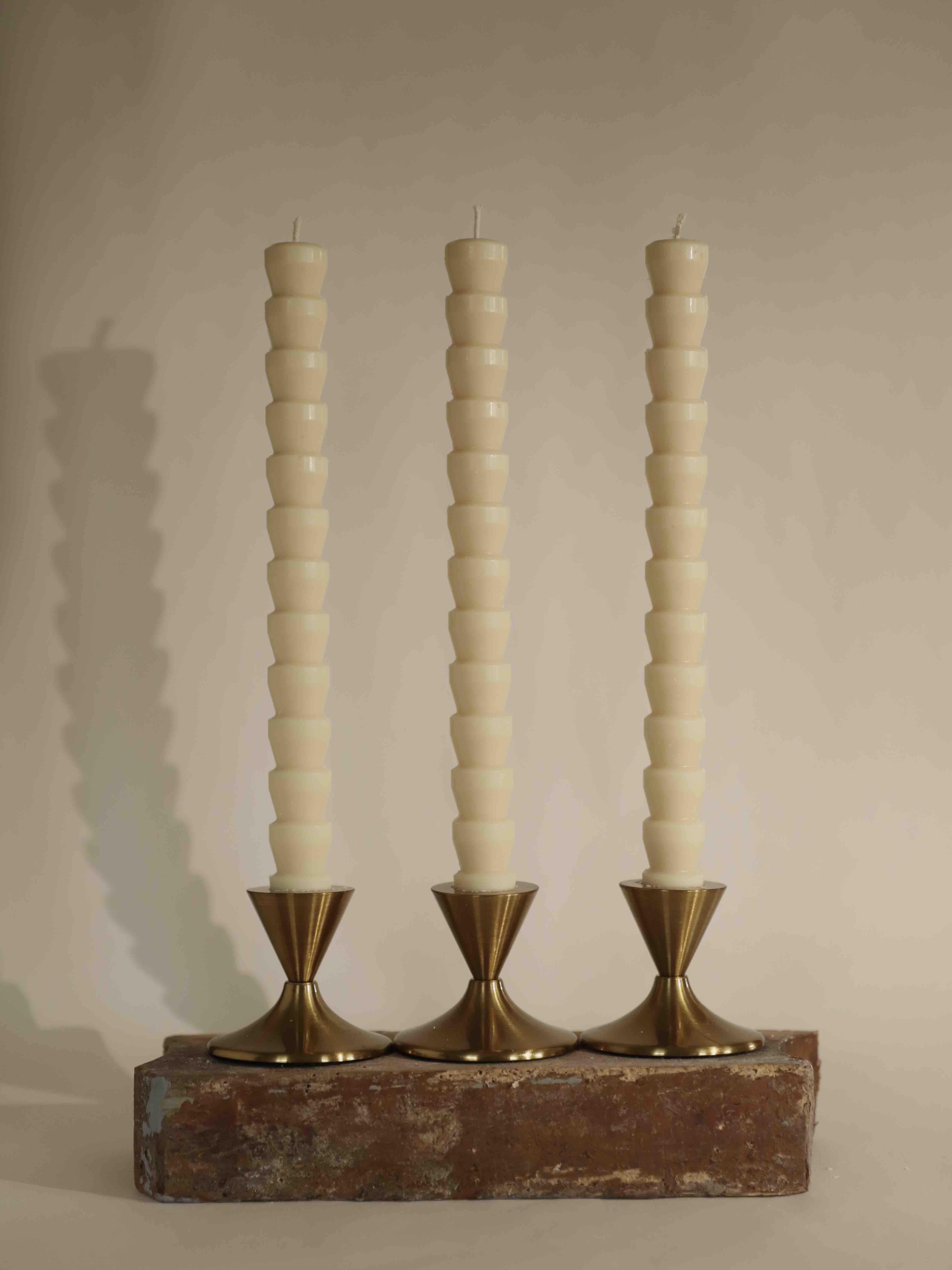 Zara (spalva: butter)