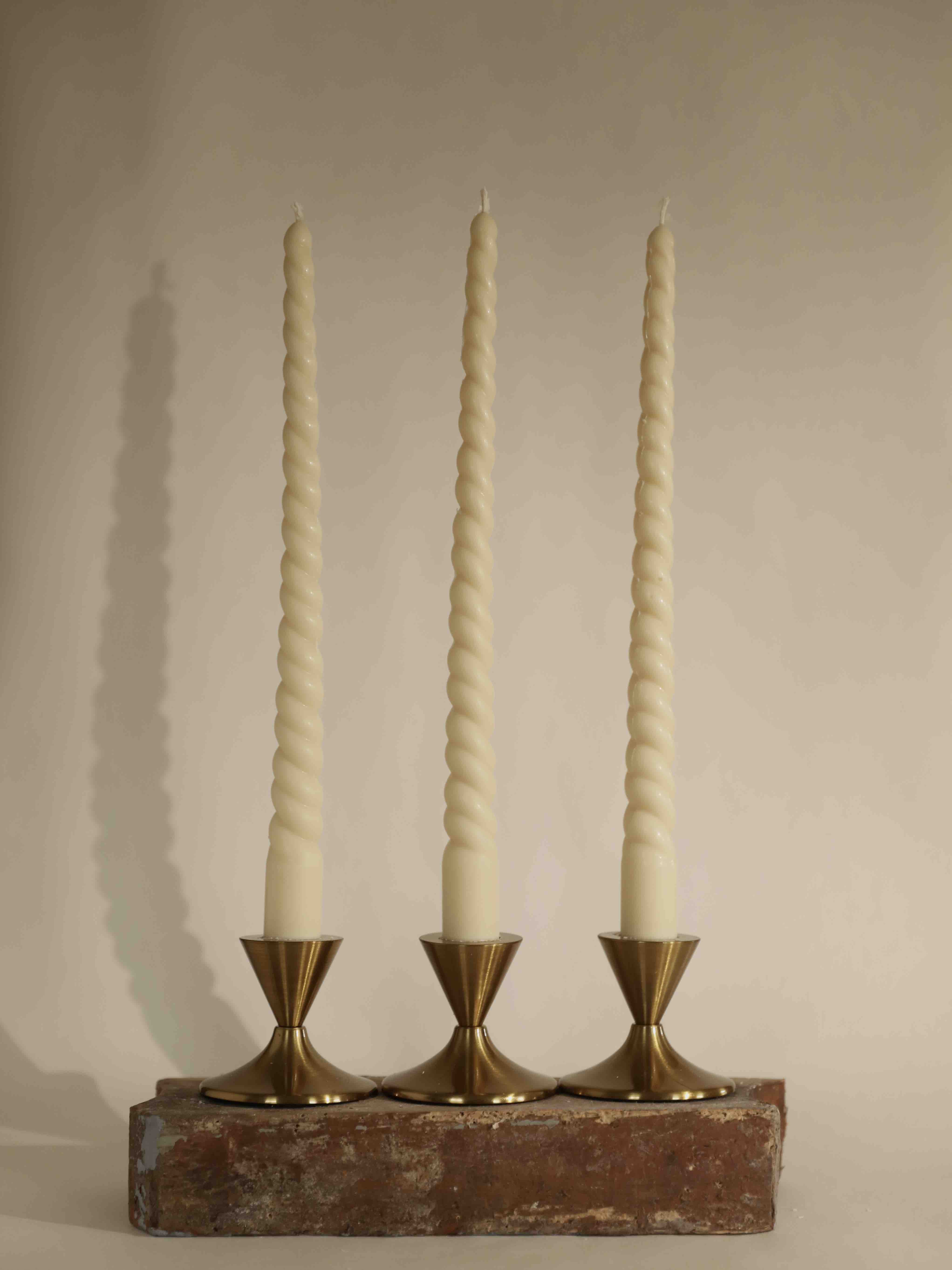 Taura (spalva: butter)